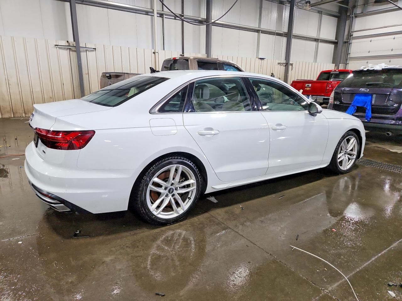 2022 Audi A4 Premium Plus 45 - foto 3