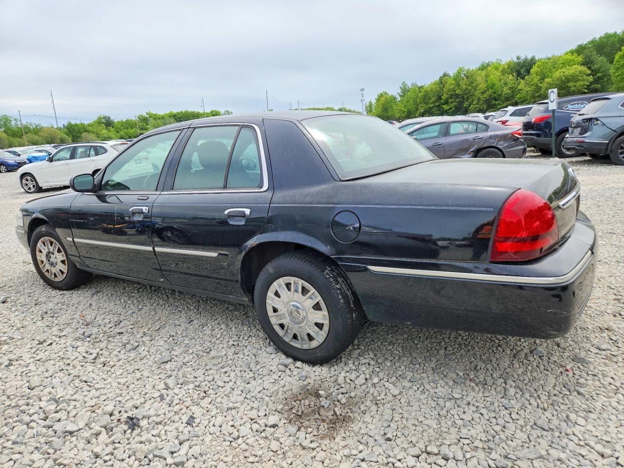 2007 Merc Grand Marquis - foto 2