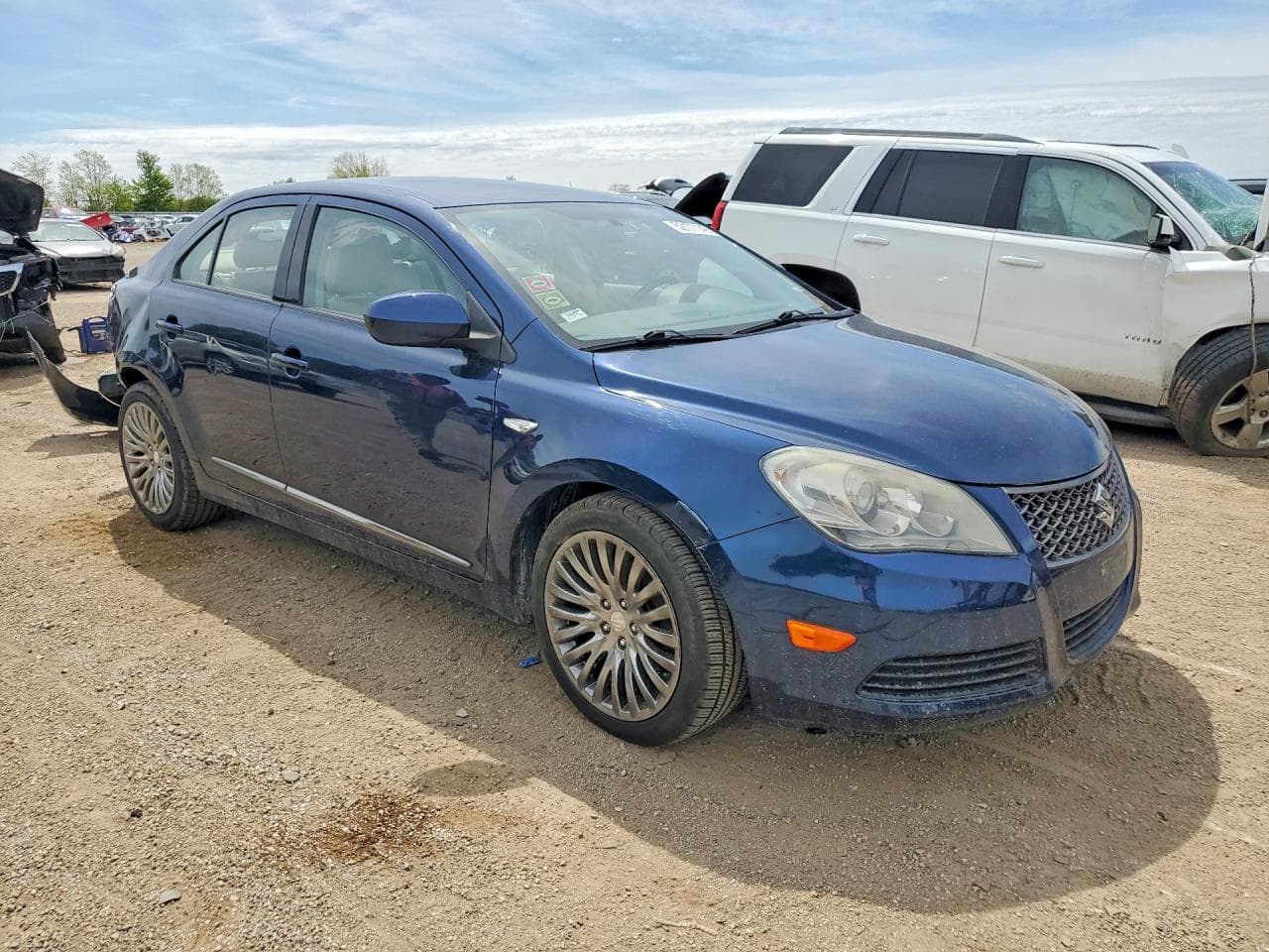 2011 Suzuki Kizashi Se - foto 4
