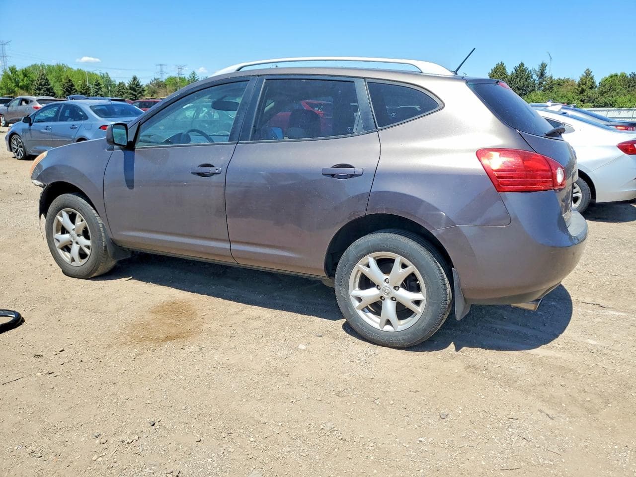 2009 Nissan Rogue S - foto 2