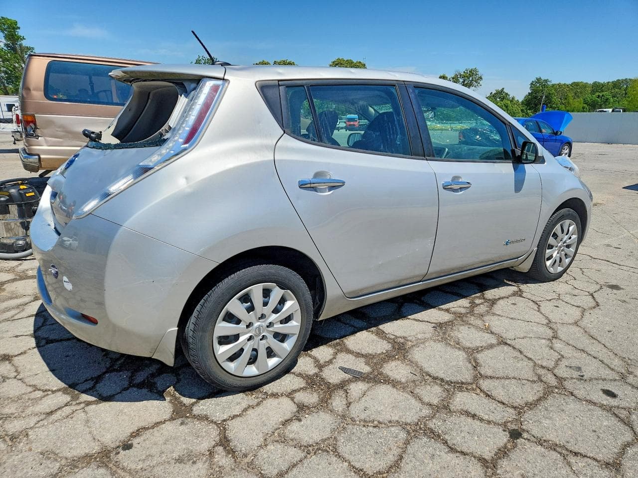 2015 Nissan Leaf S - foto 3