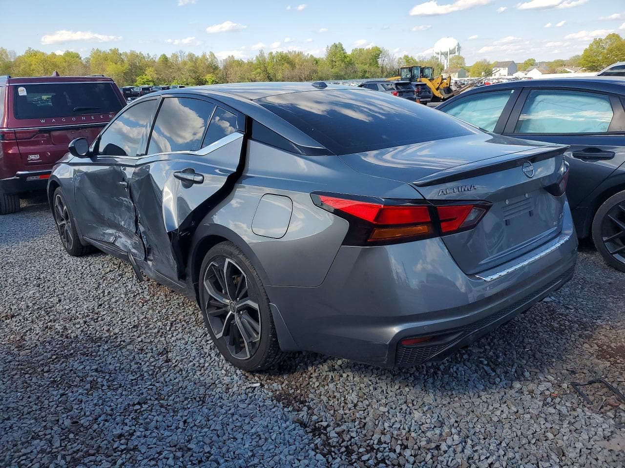 2023 Nissan Altima Sr - foto 2