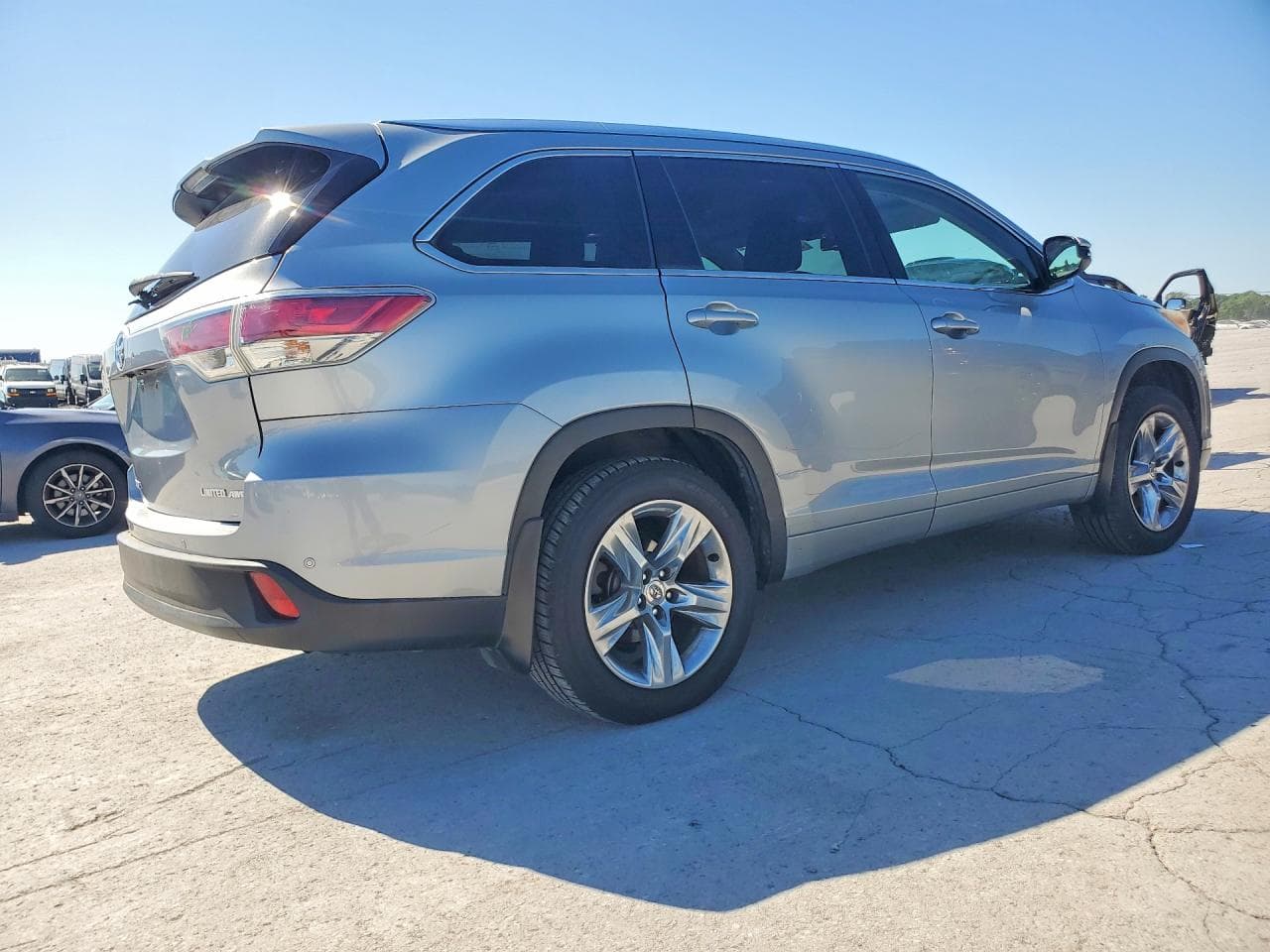 2015 Toyota Highlander Limited - foto 3