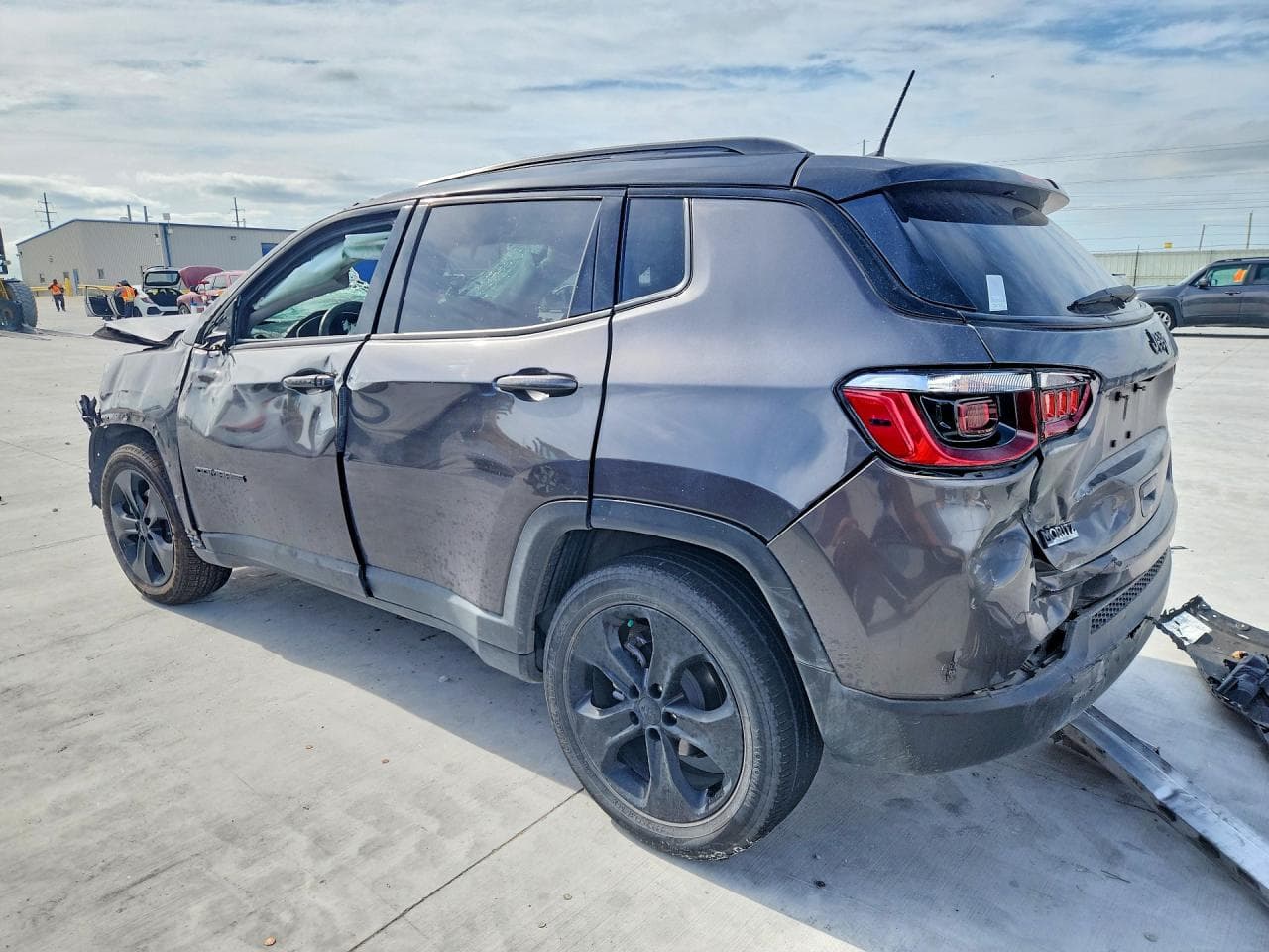 2021 Jeep Compass Latitude - foto 2