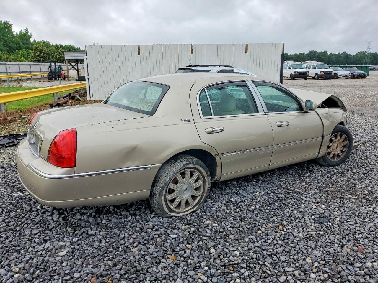2009 Lincoln Town Car Signature Limited - foto 3