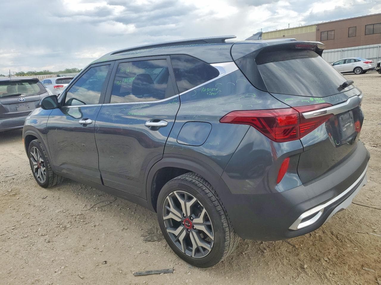 2023 Kia Seltos Sx - foto 2