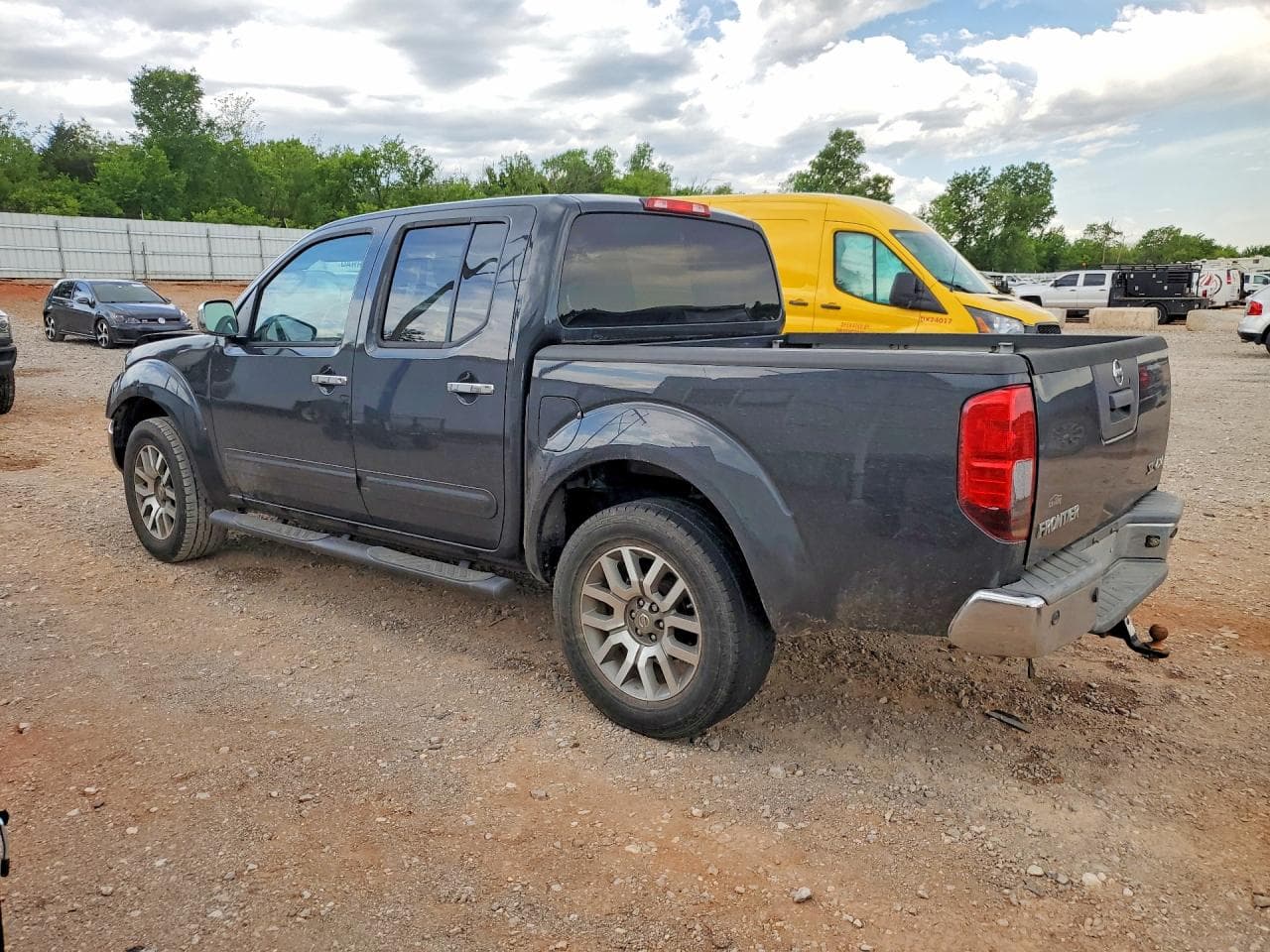 2013 Nissan Frontier S - foto 2