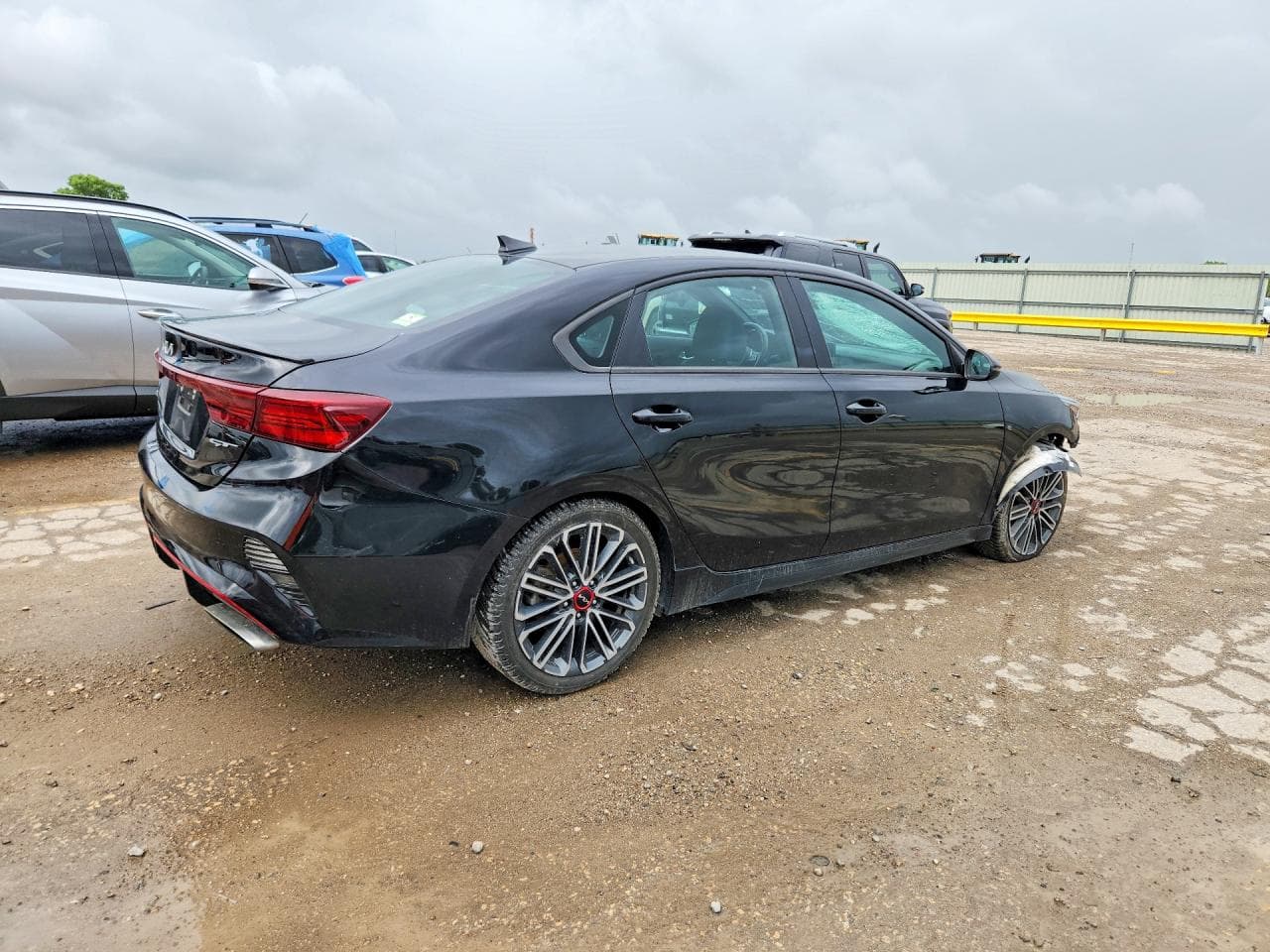 2023 Kia Forte Gt - foto 3