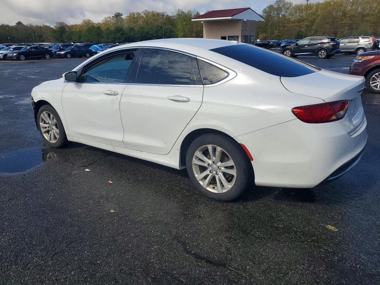 2015 Chrysler 200 Limited - foto 2