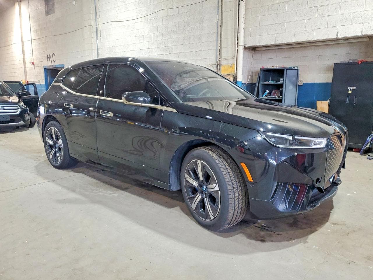 2024 BMW Ix xDrive50 - foto 4