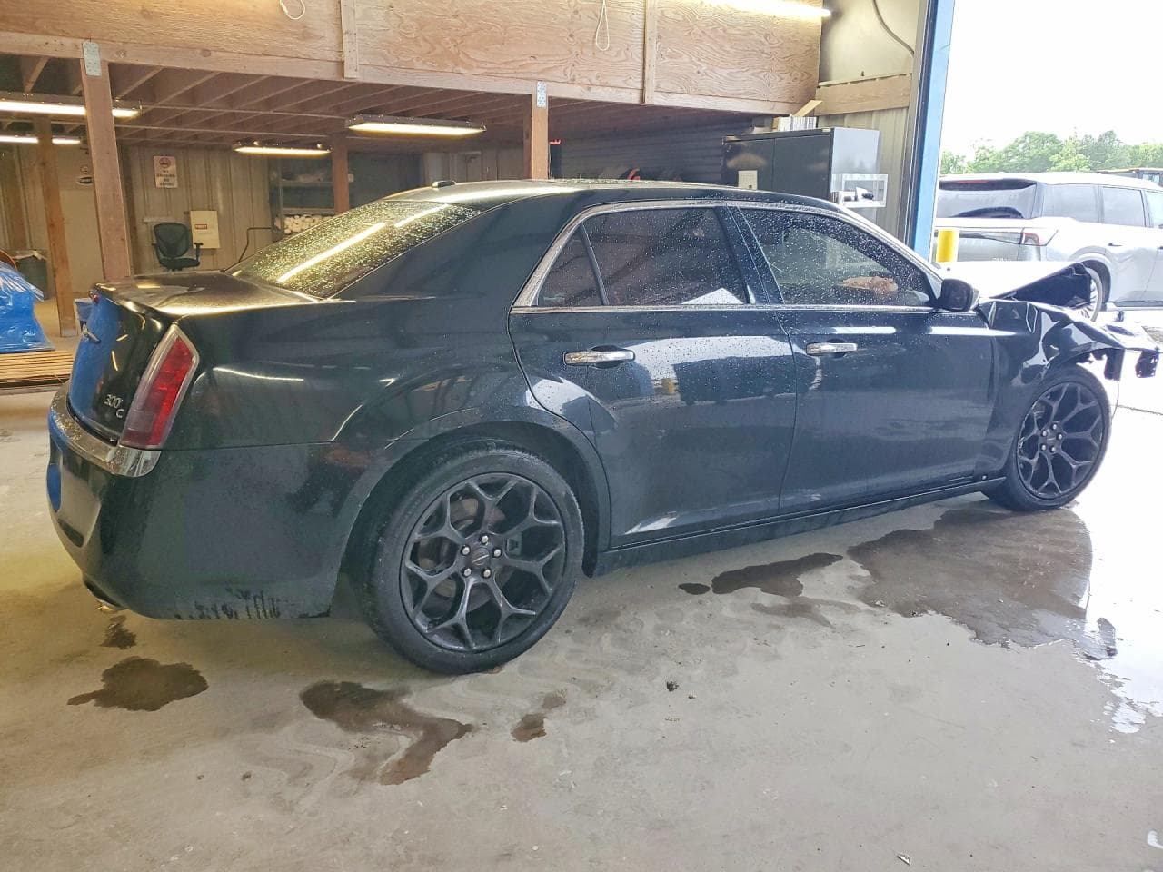 2012 Chrysler 300C - foto 3