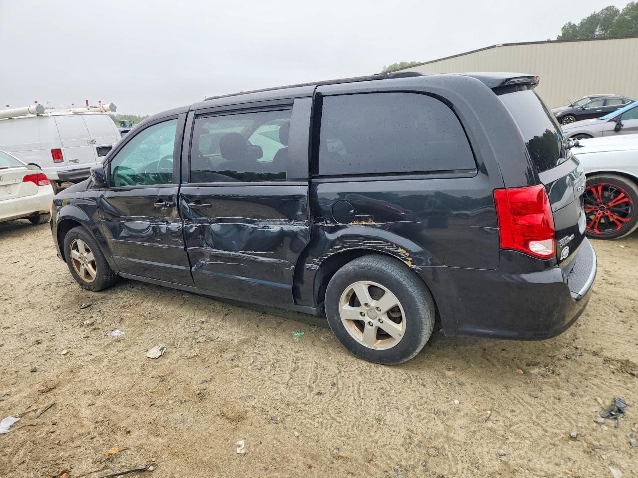 2012 Dodge Grand Caravan Sxt - foto 2