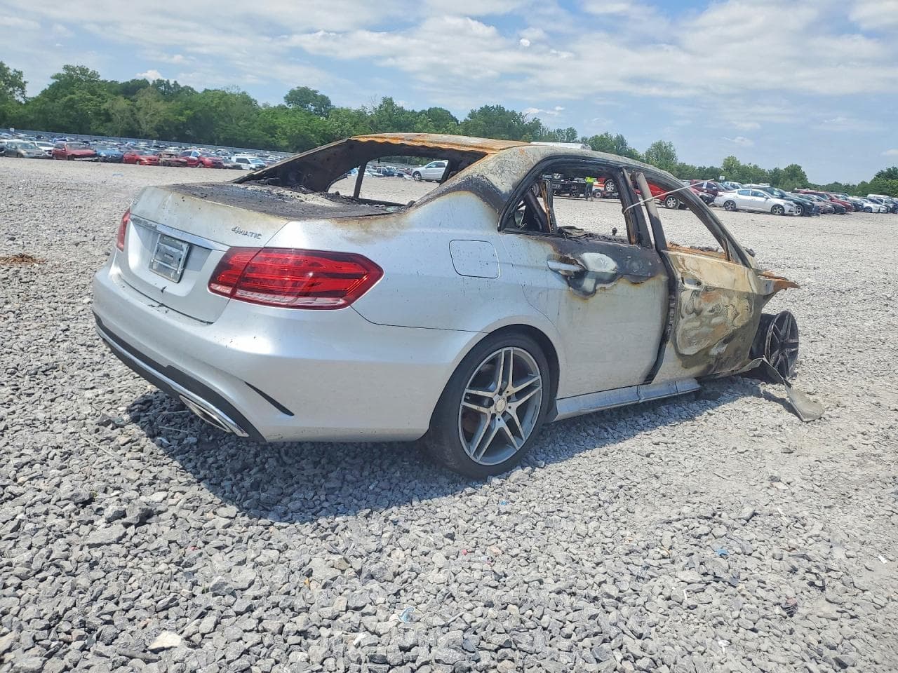 2015 Mercedes-Benz E 350 4Matic - foto 3