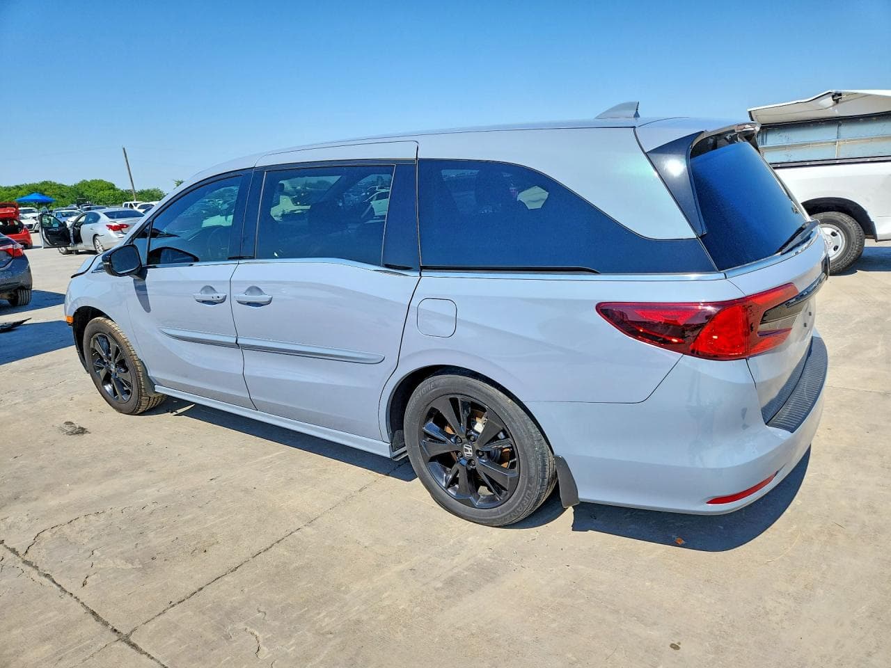 2024 Honda Odyssey Sport - foto 2