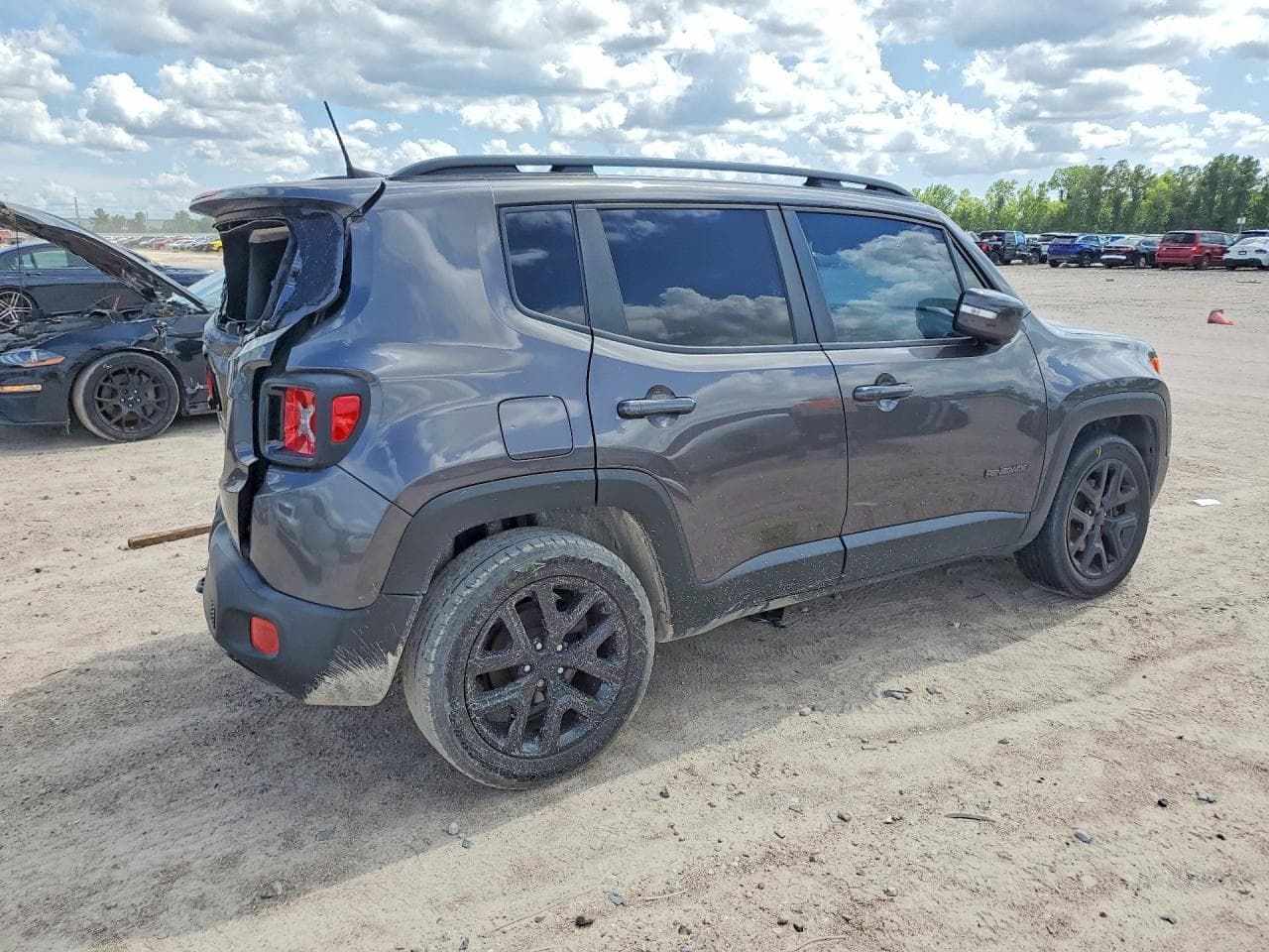 2018 Jeep Renegade Latitude - foto 3