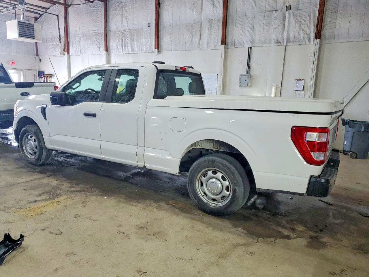 2022 Ford F150 Super Cab - foto 2