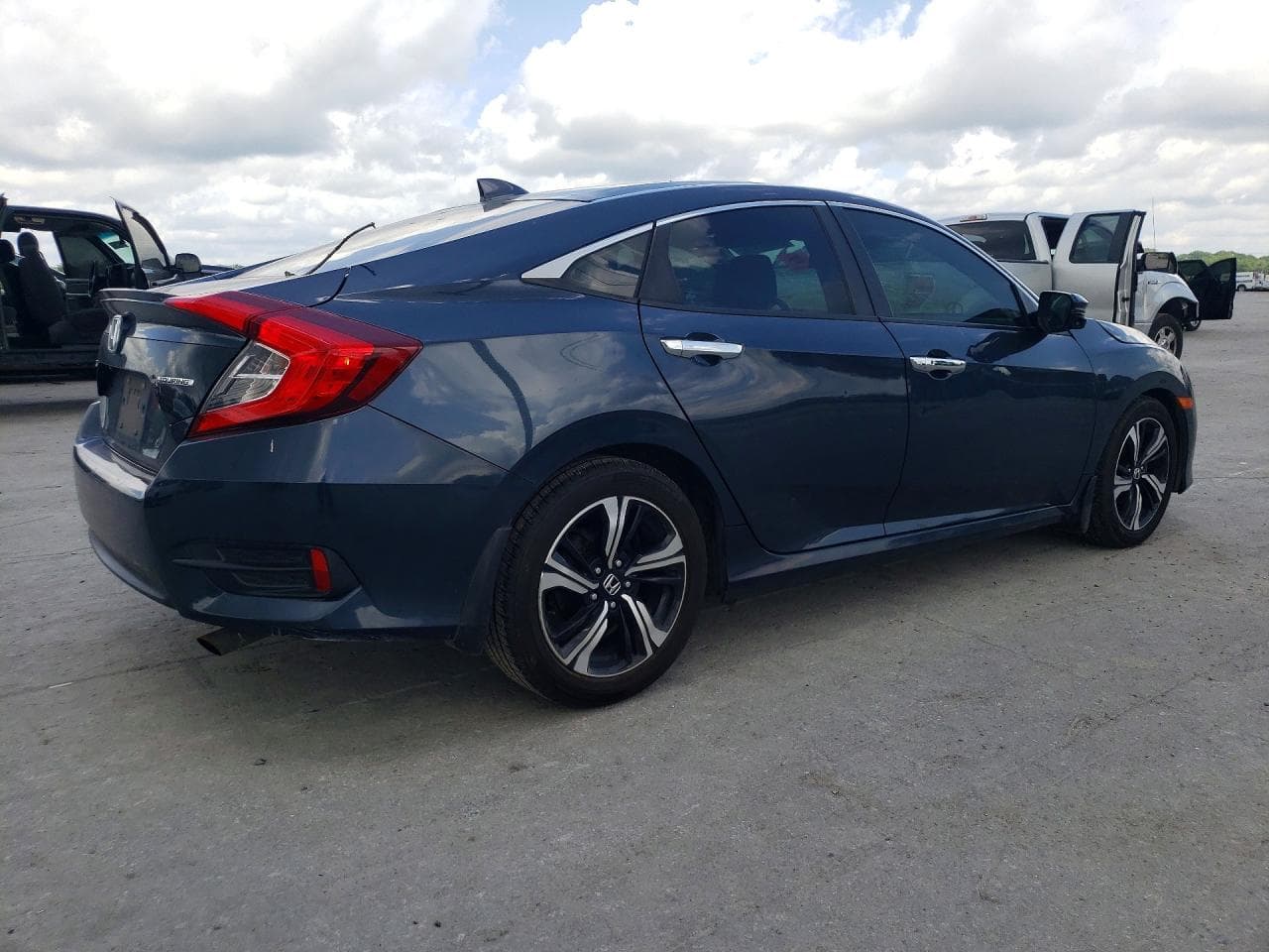 2016 Honda Civic Touring - foto 3