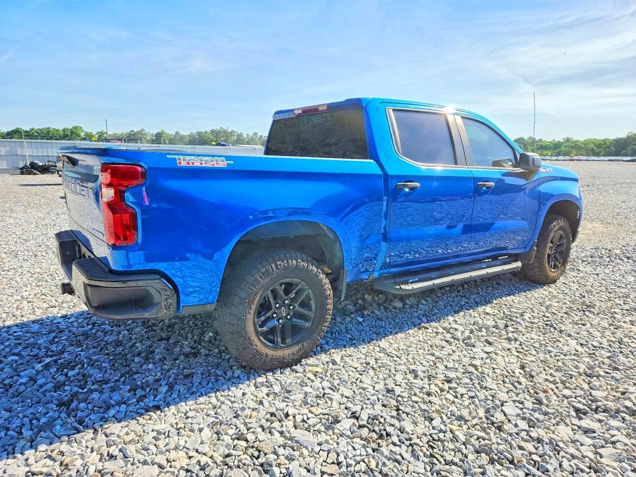 2022 Chevrolet Silverado K1500 Trail Boss Custom - foto 3