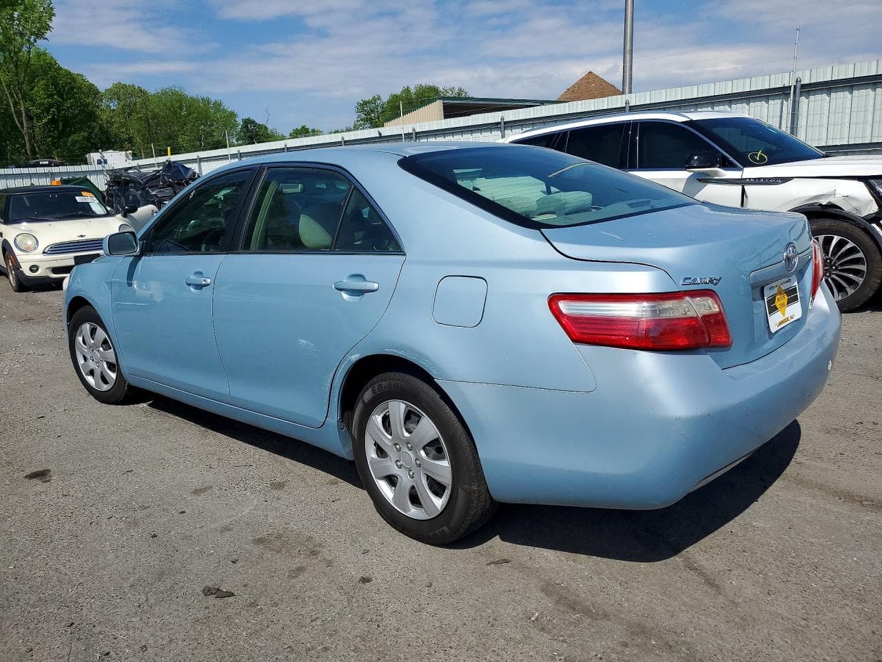 2009 Toyota Camry Le - foto 2