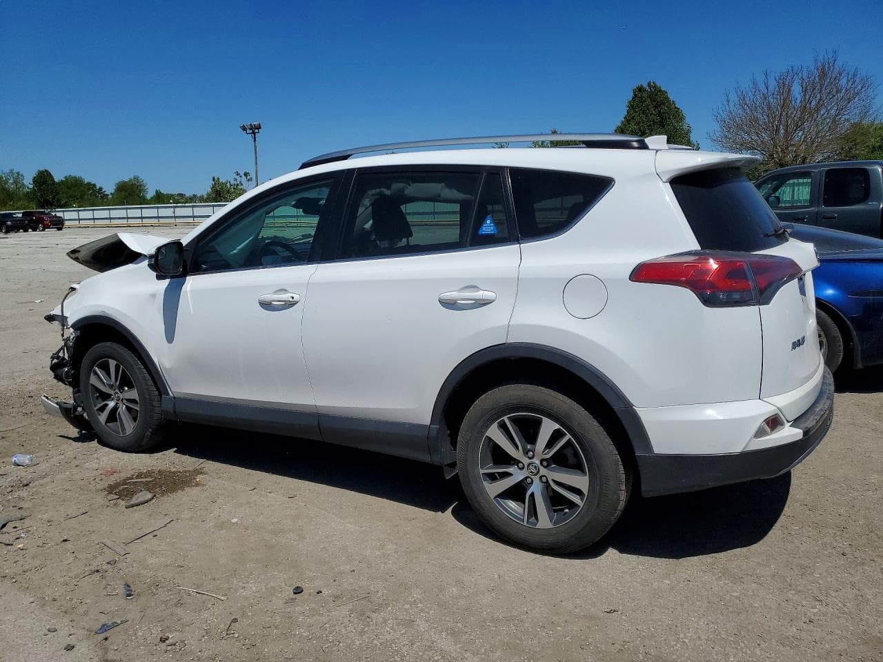 2017 Toyota Rav4 Xle - foto 2