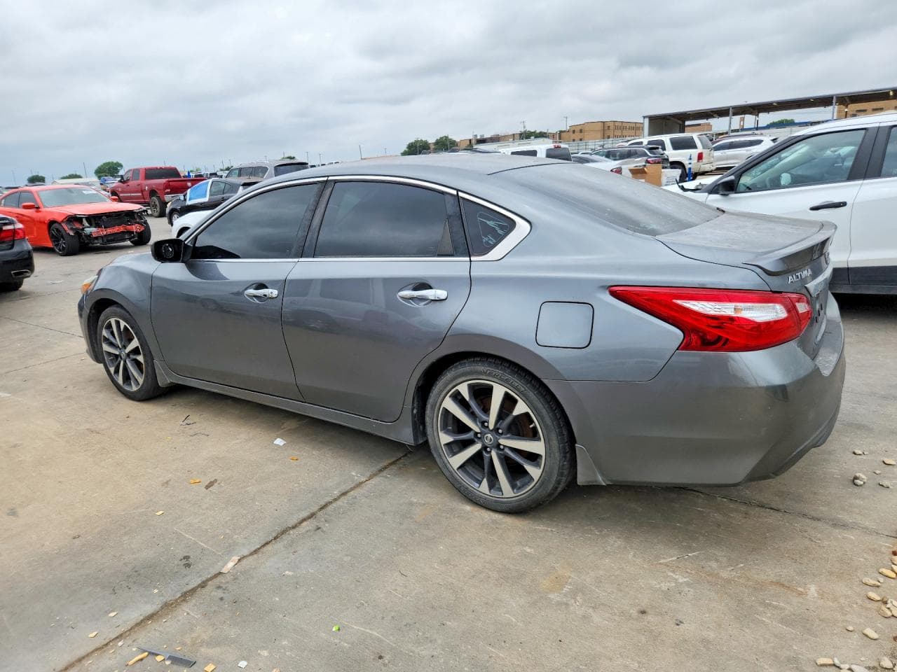 2016 Nissan Altima - foto 2