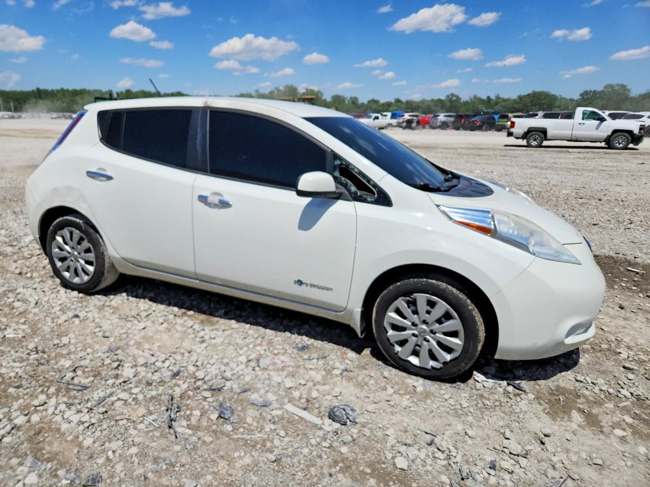 2015 Nissan Leaf S - foto 4