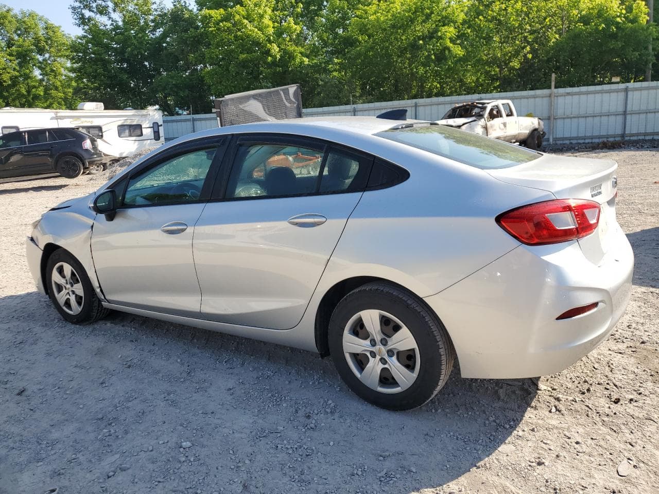 2018 Chevrolet Cruze Ls - foto 2