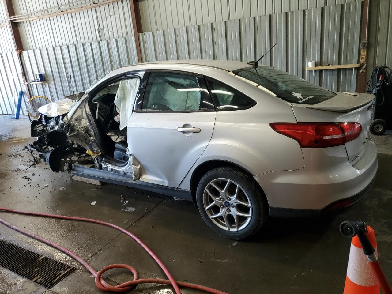 2015 Ford Focus Se - foto 2