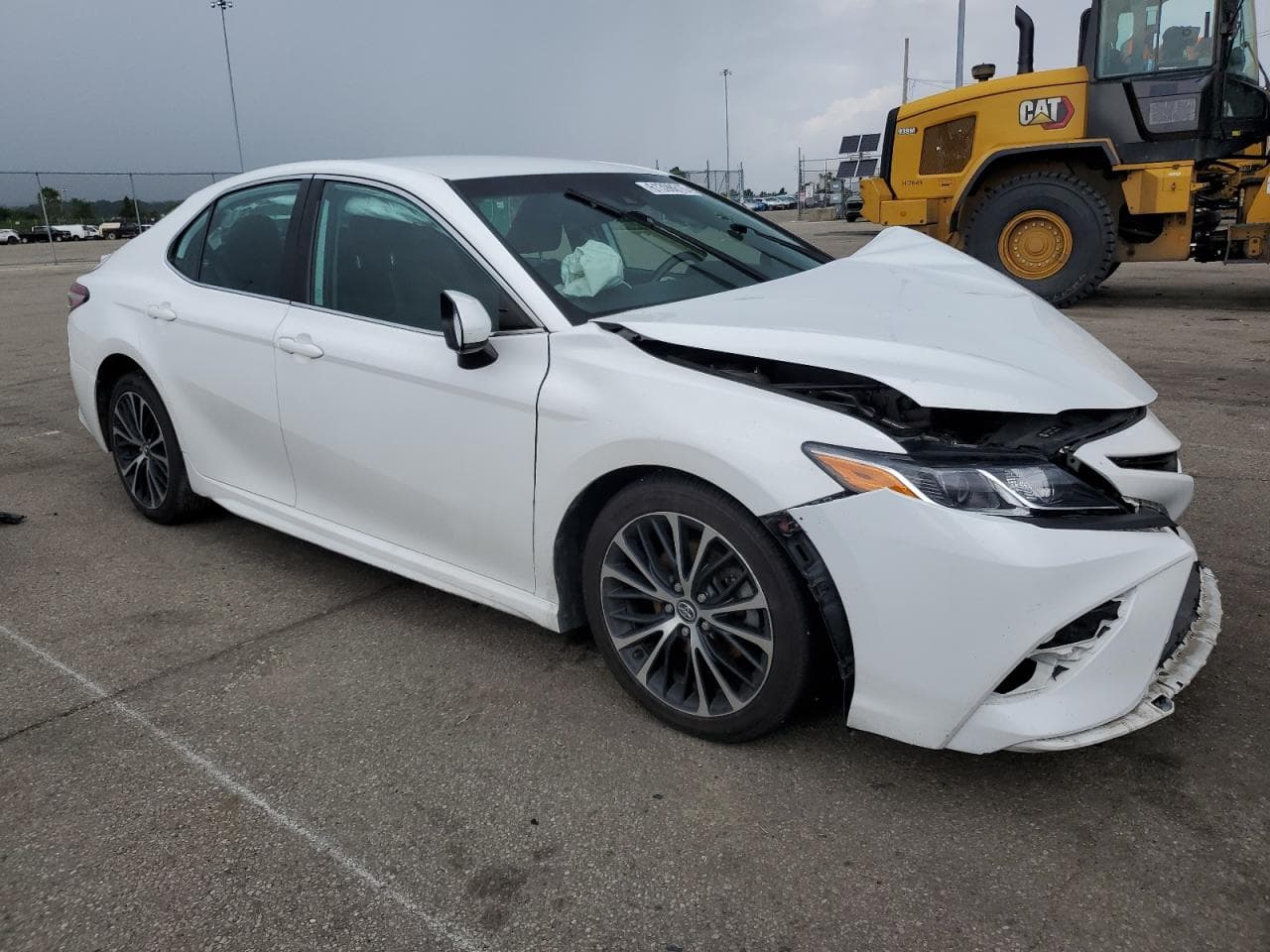 2020 Toyota Camry Se - foto 4