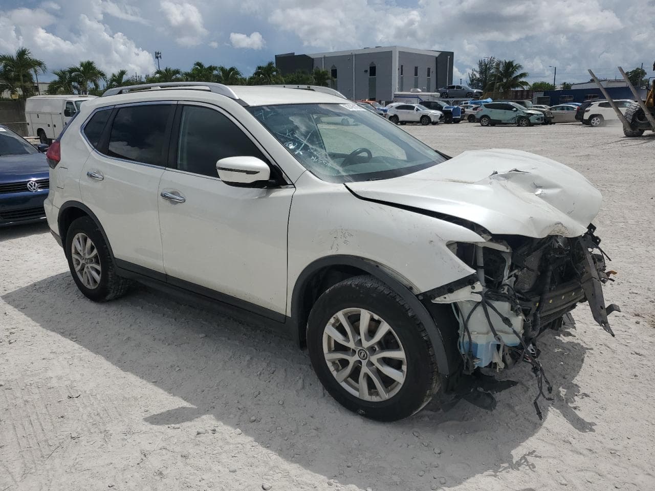 2017 Nissan Rogue S - foto 4
