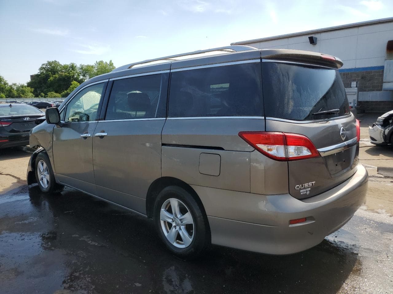 2015 Nissan Quest S - foto 2