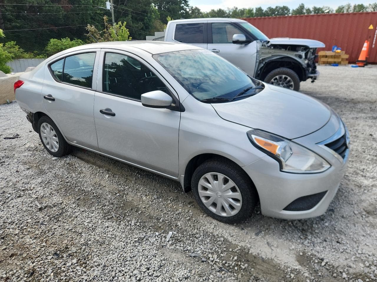 2018 Nissan Versa S - foto 4