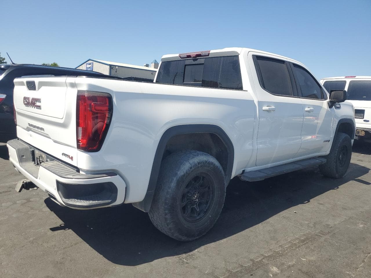 2020 GMC Sierra K1500 At4 - foto 3