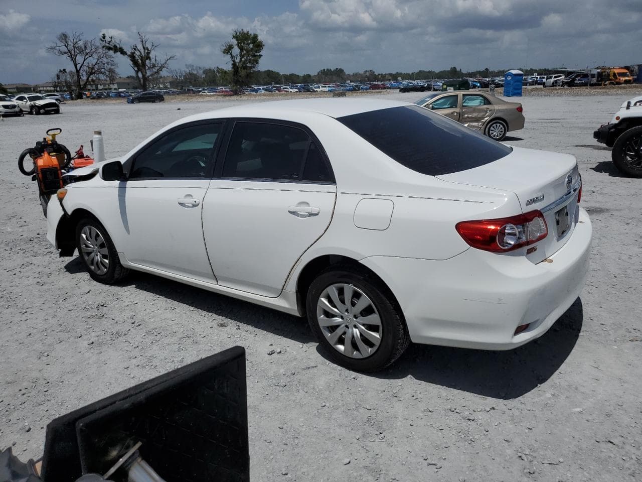 2013 Toyota Corolla Base - foto 2