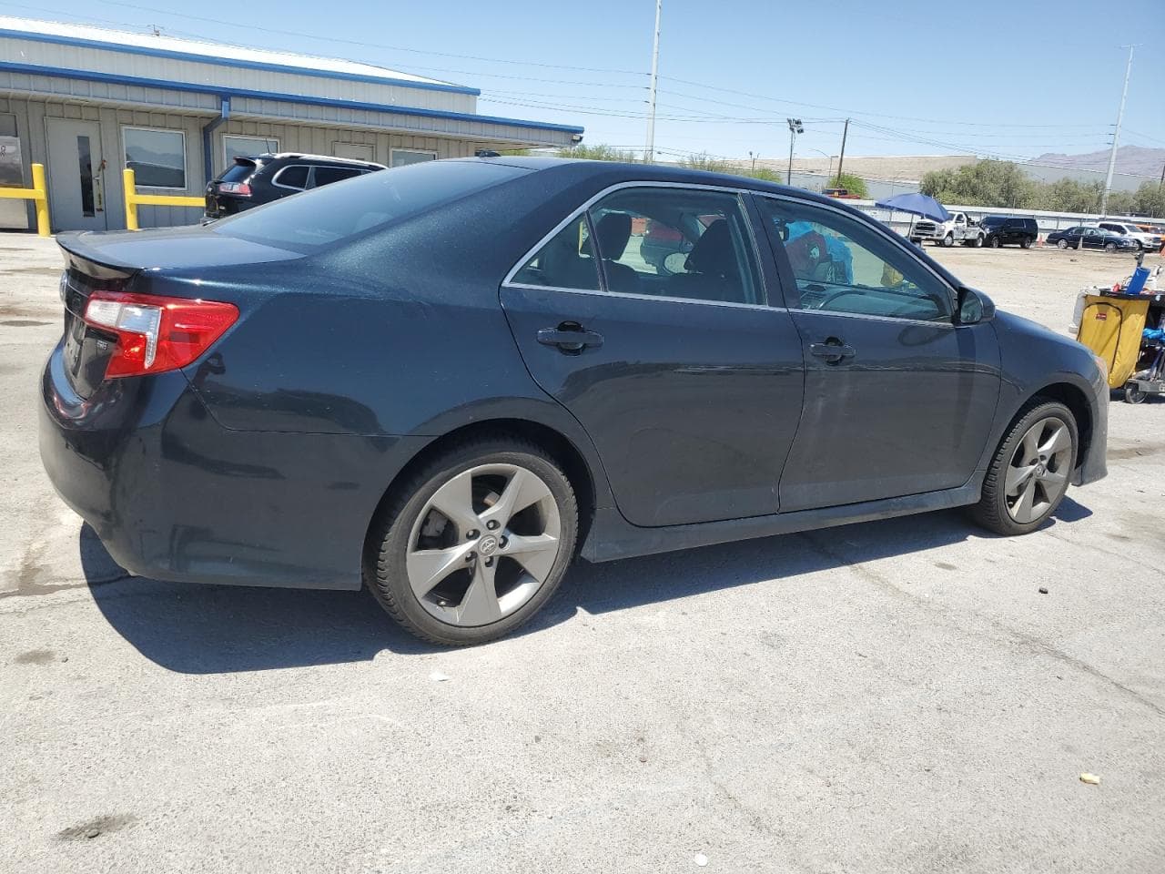 2014 Toyota Camry Se - foto 3