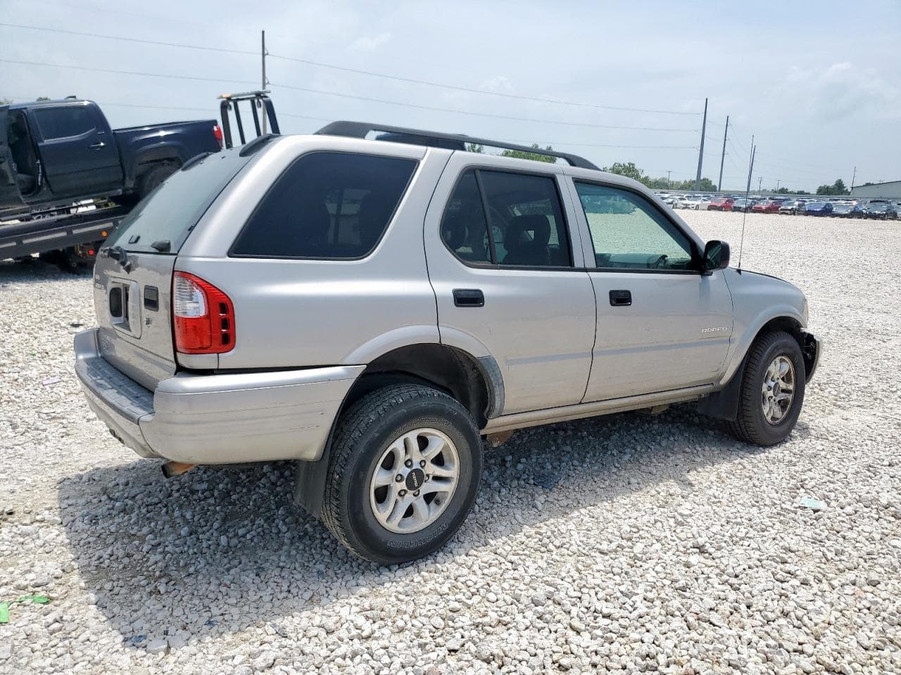 2004 Isuzu Rodeo S - foto 3