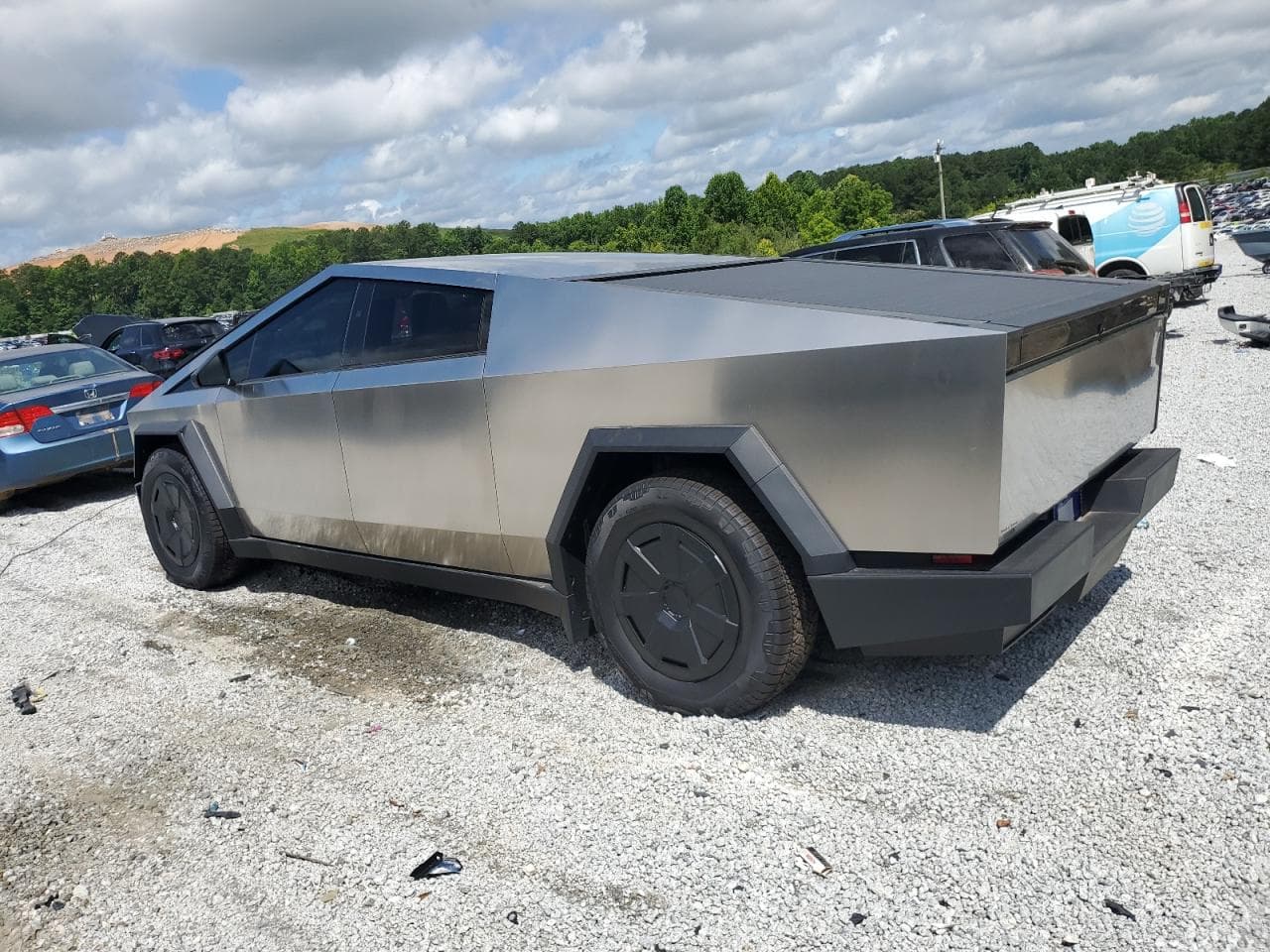 2024 Tesla Cybertruck - foto 2