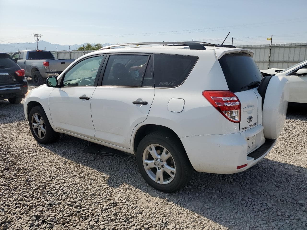 2026 Toyota Rav4 - foto 2
