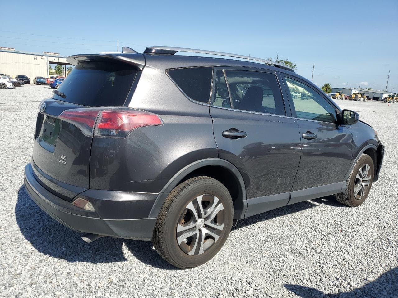 2017 Toyota Rav4 Le - foto 3