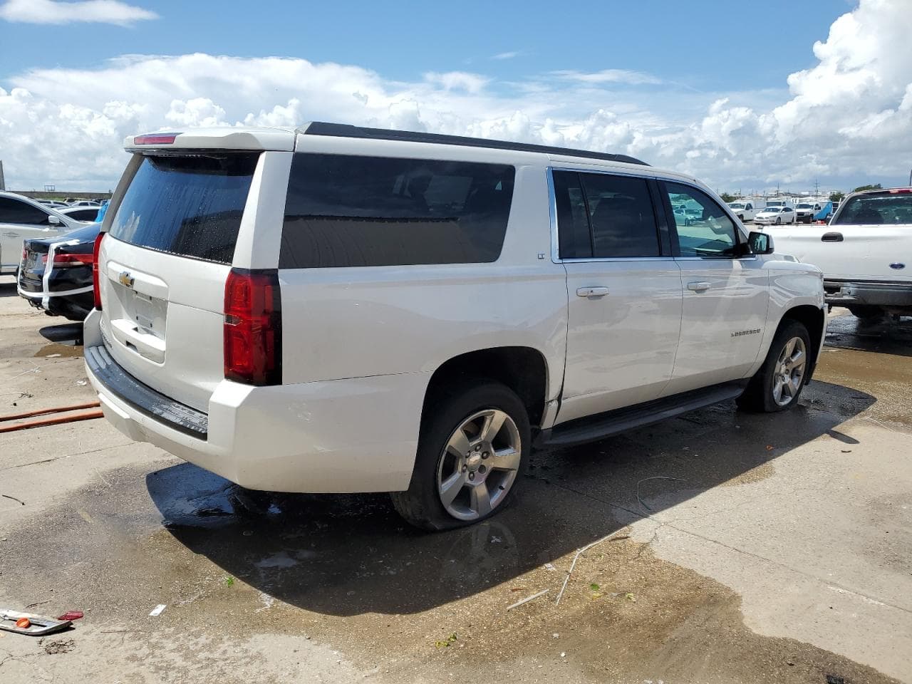 2020 Chevrolet Suburban C1500 Lt - foto 3