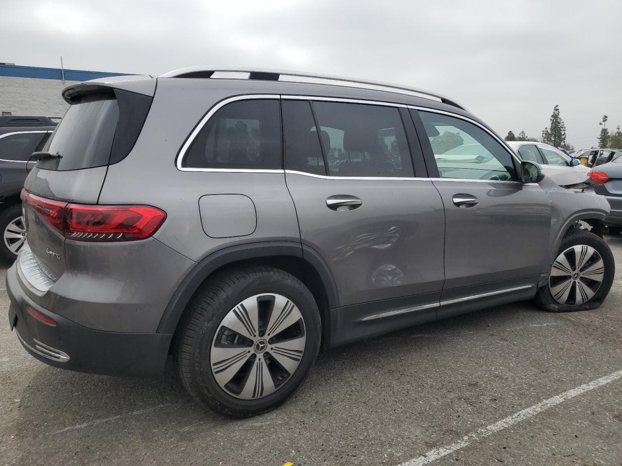 2023 Mercedes-Benz Eqb 300 4Matic - foto 3