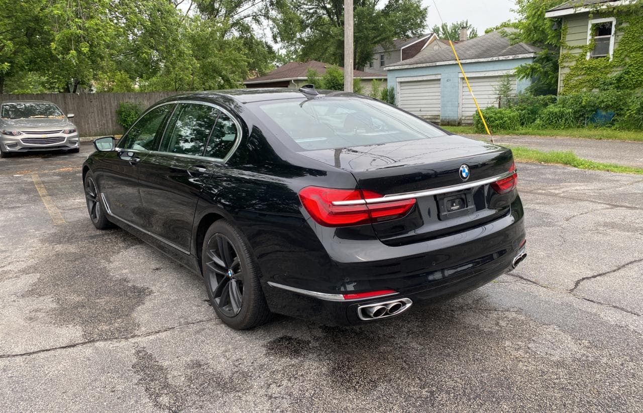 2016 BMW 750 Xi - foto 3