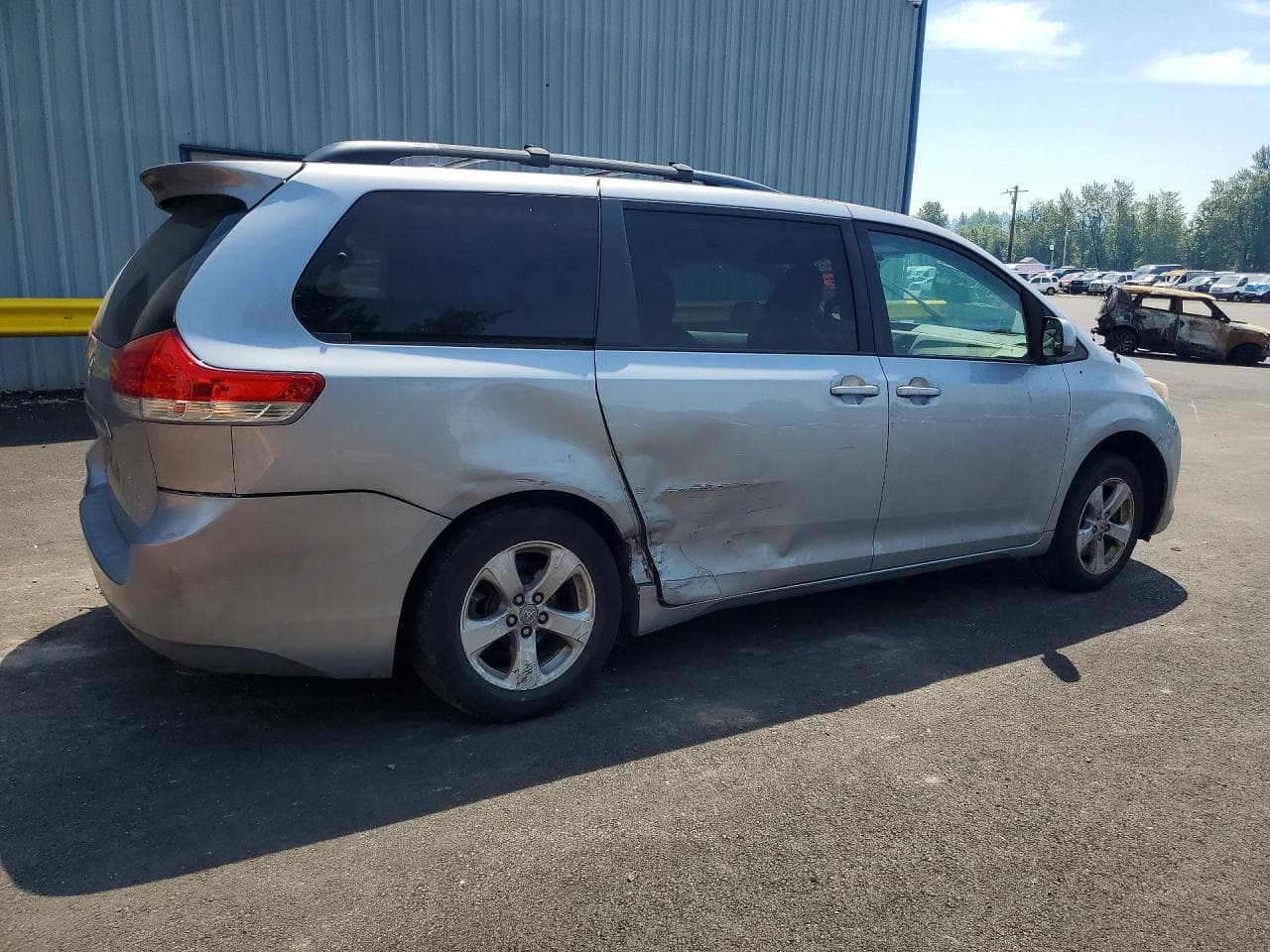 2012 Toyota Sienna Le - foto 3