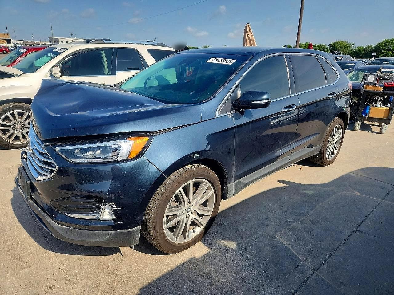 2024 Ford Edge Titanium
