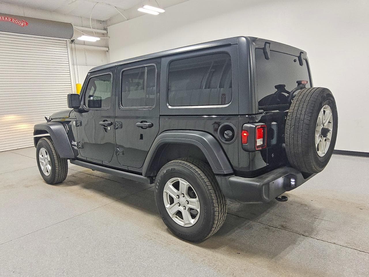 2019 Jeep Wrangler Unlimited Sport - foto 2