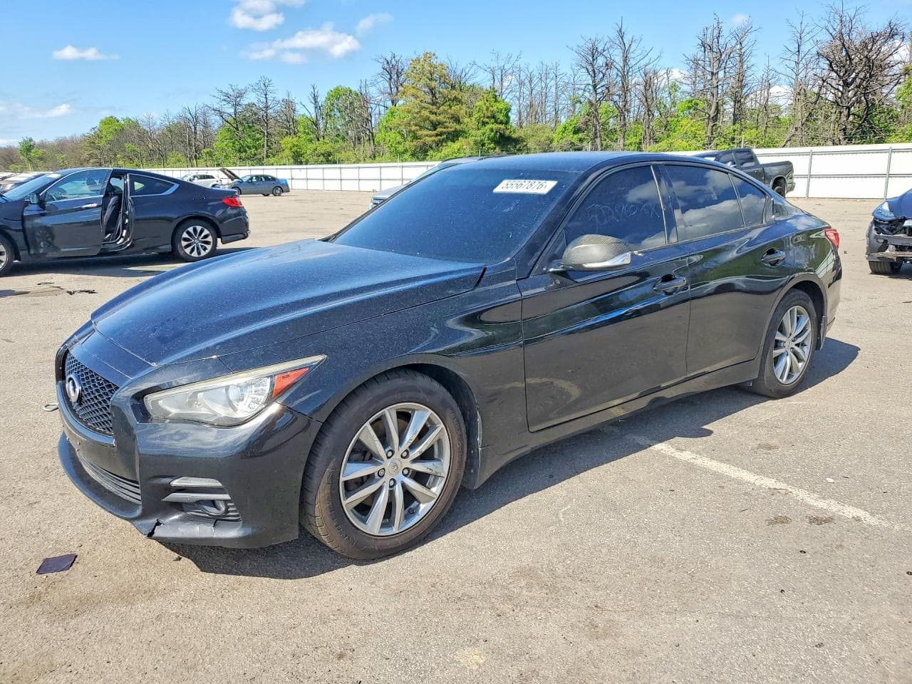 Infiniti Q50 2016 z USA