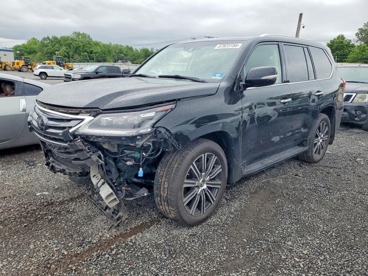 Lexus LX 2018 z USA