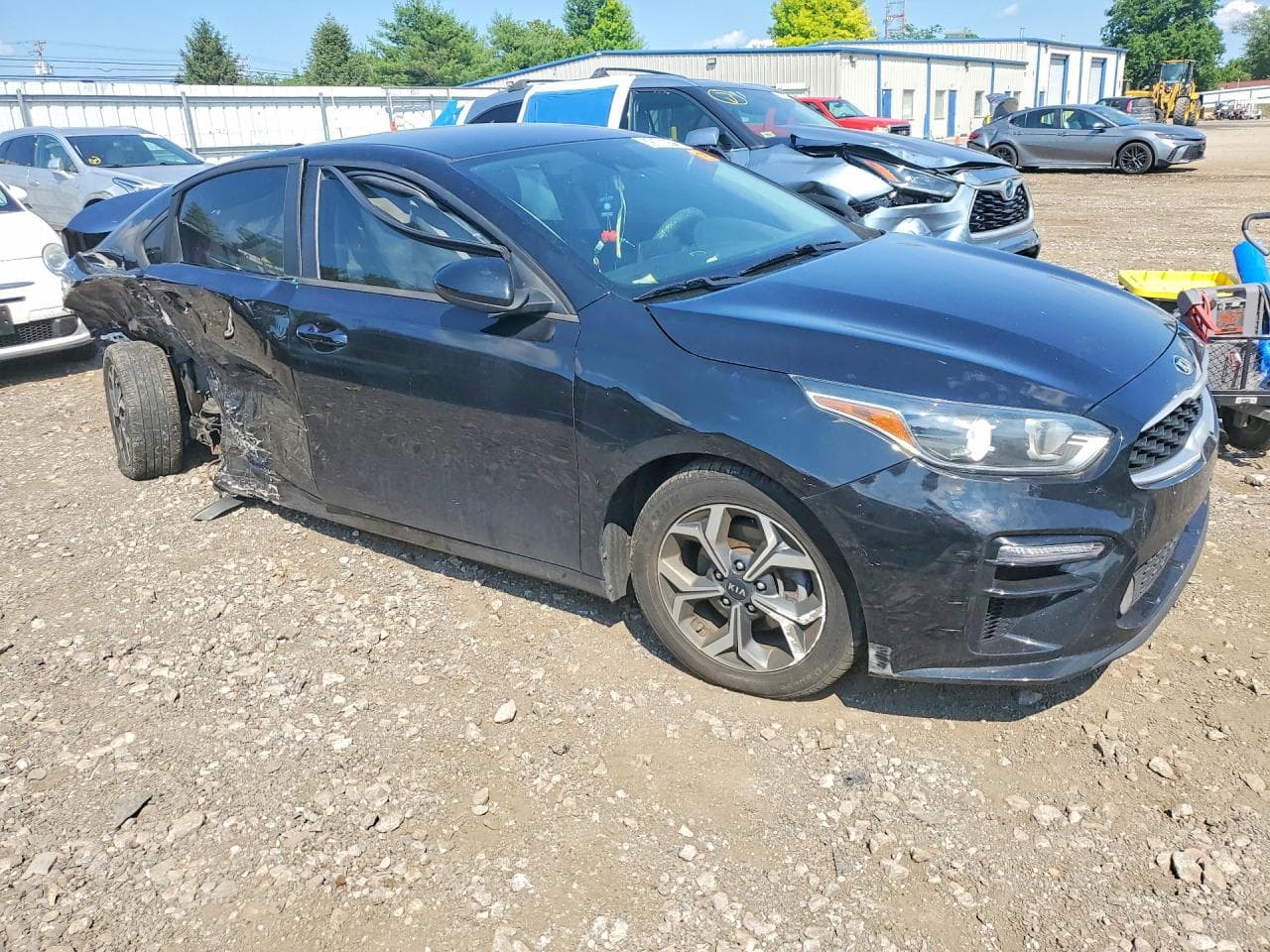 2021 Kia Forte Lxs - foto 4