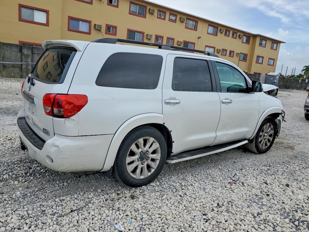 2008 Toyota Sequoia Platinum - foto 3