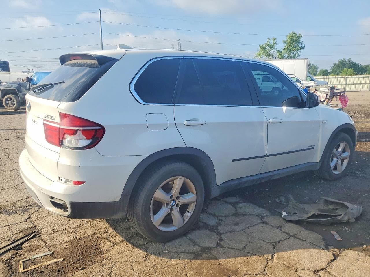 2011 BMW X5 xDrive50I - foto 3